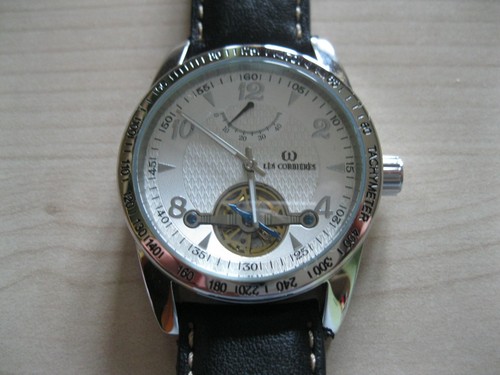 Orologio guasto les - orologio,